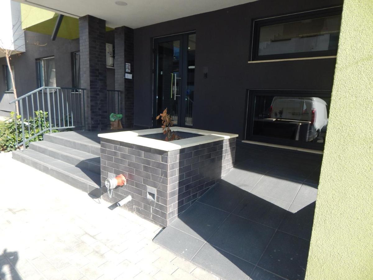 Phoenix Luxury Apartment Oradea Eksteriør bilde
