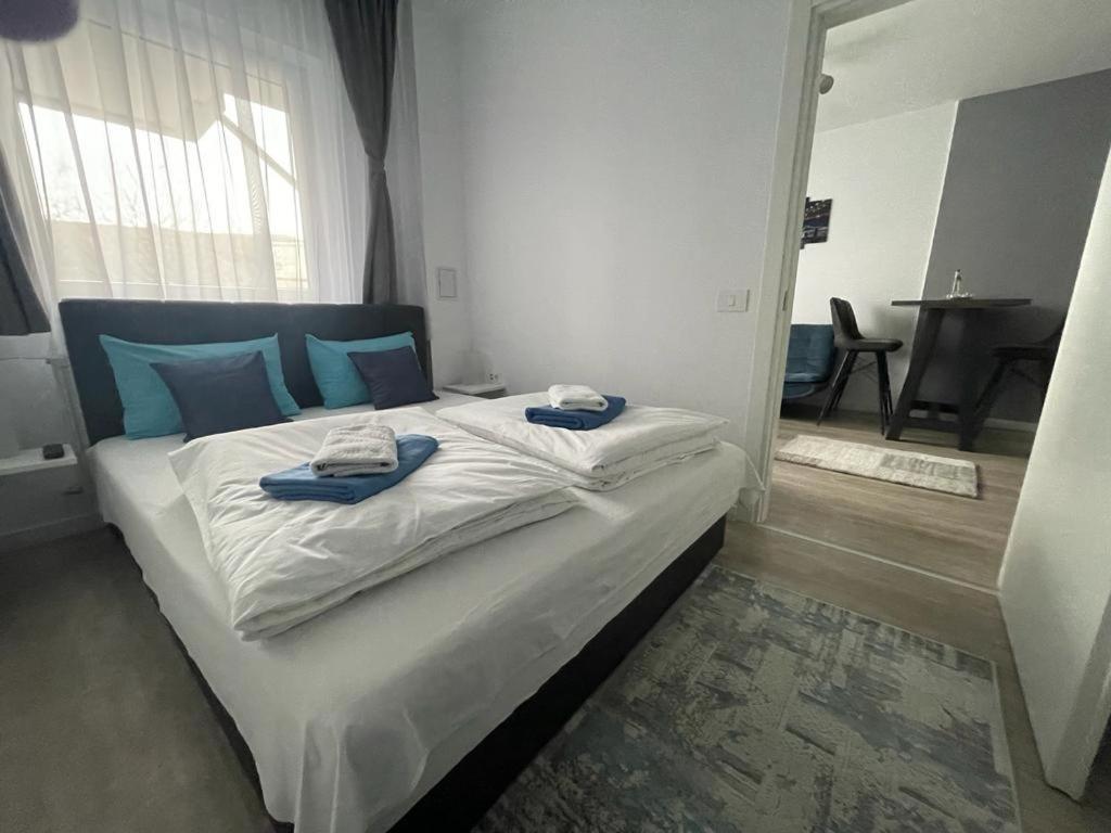 Phoenix Luxury Apartment Oradea Eksteriør bilde
